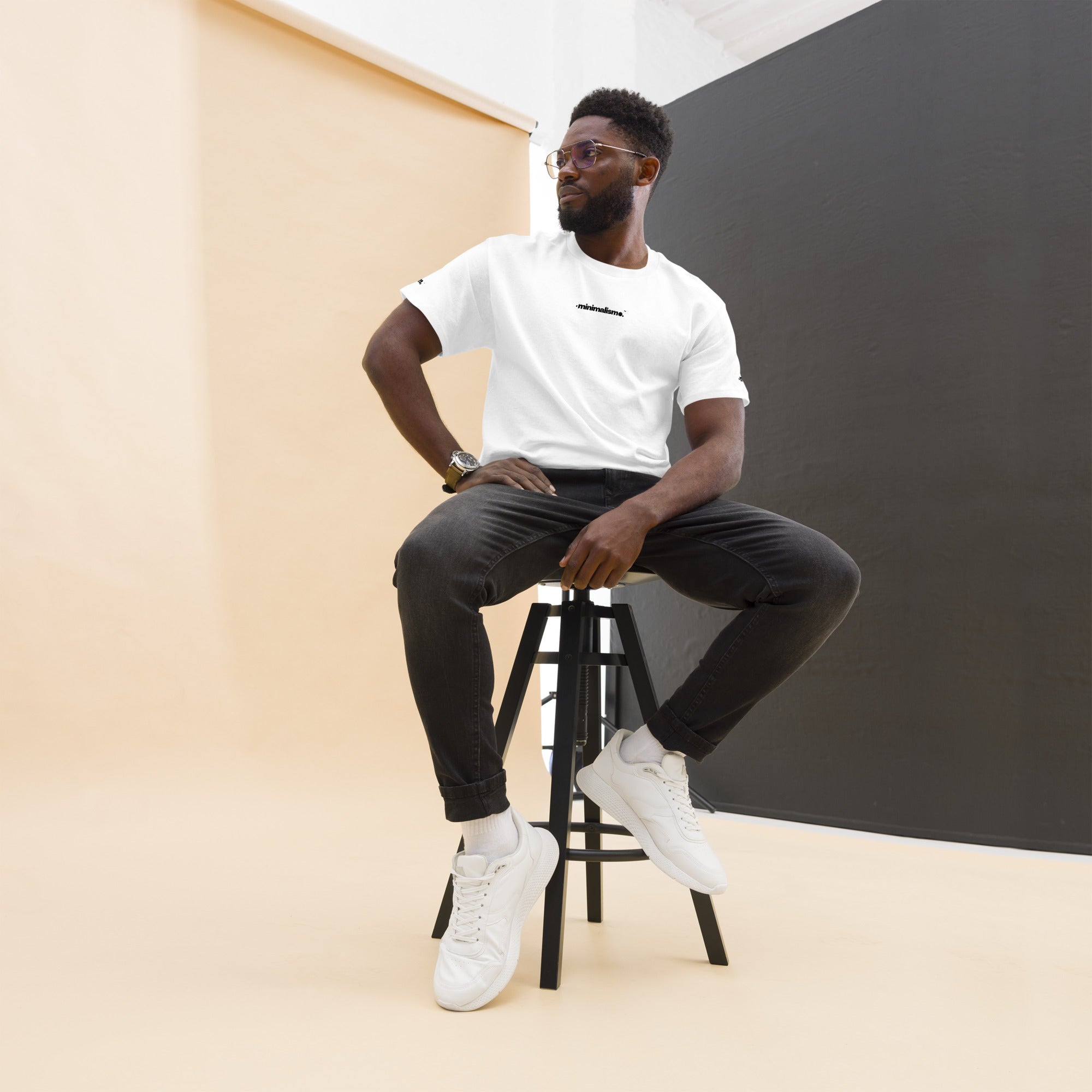 Minimalismo™ Men's Classic Tee Model Sitting